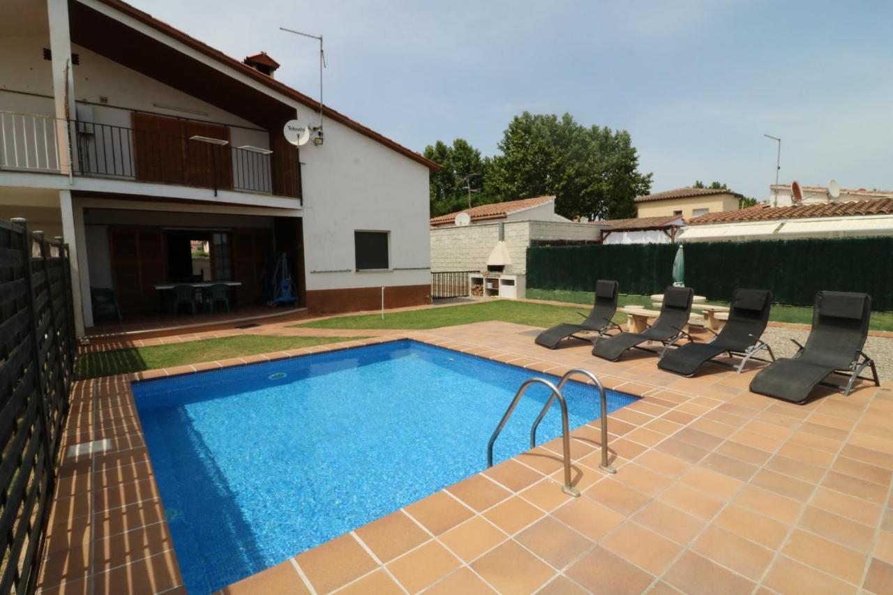 Peni 168A - Belle Maison Avec Piscine Empuriabrava Eksteriør bilde