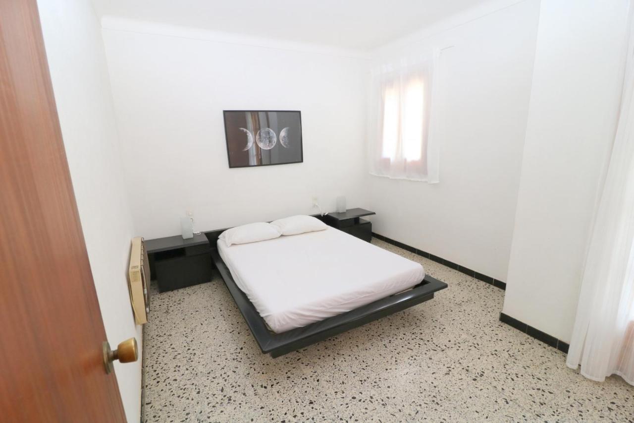 Peni 168A - Belle Maison Avec Piscine Empuriabrava Eksteriør bilde