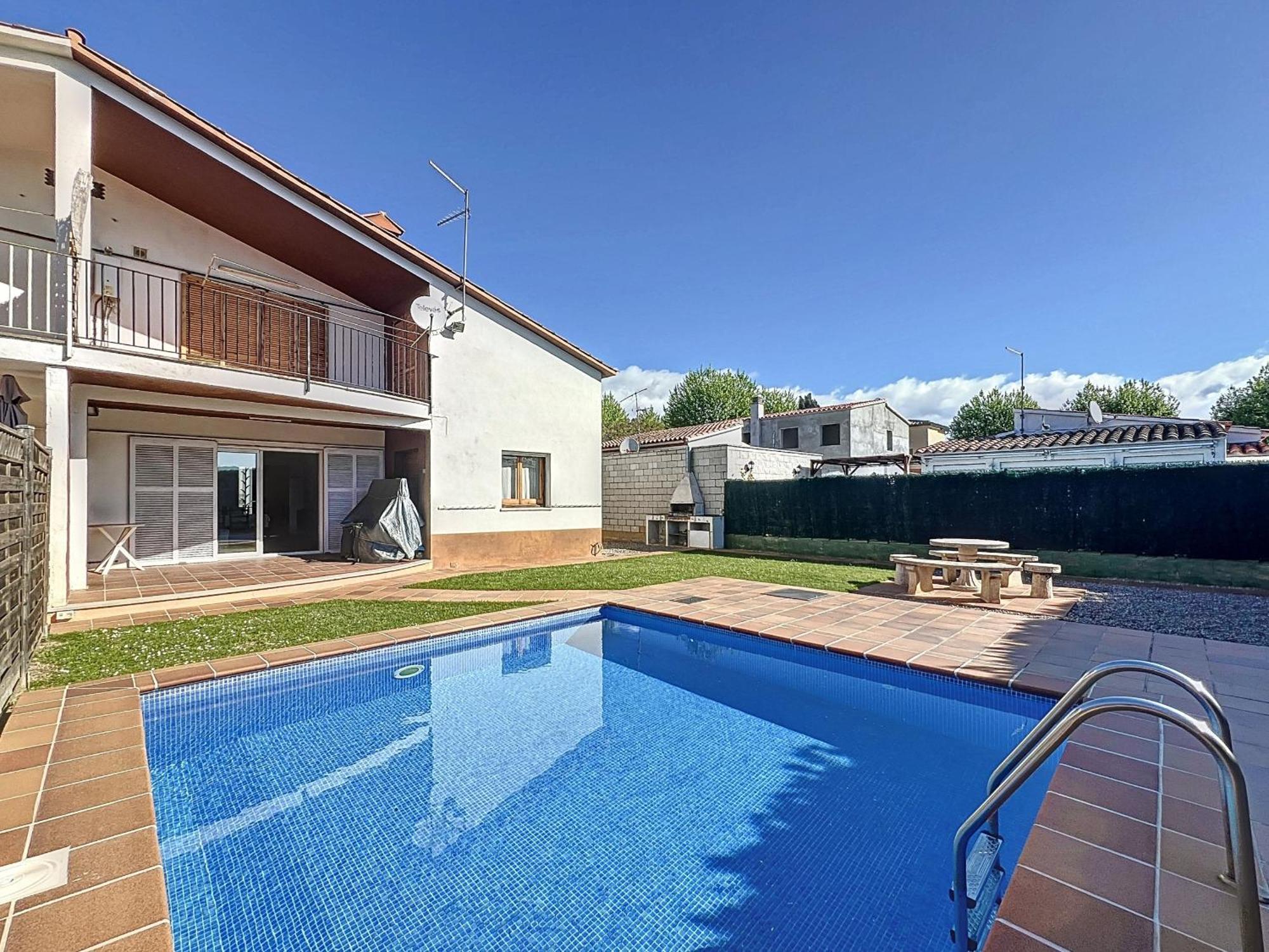 Peni 168A - Belle Maison Avec Piscine Empuriabrava Eksteriør bilde